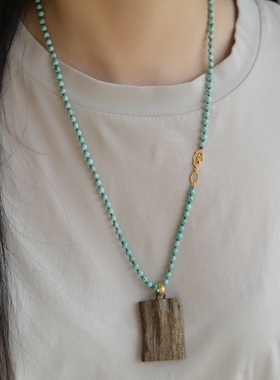 天然沉香无事牌吊坠搭配天然原矿松石手工绳长链搭配纯银鎏金链条