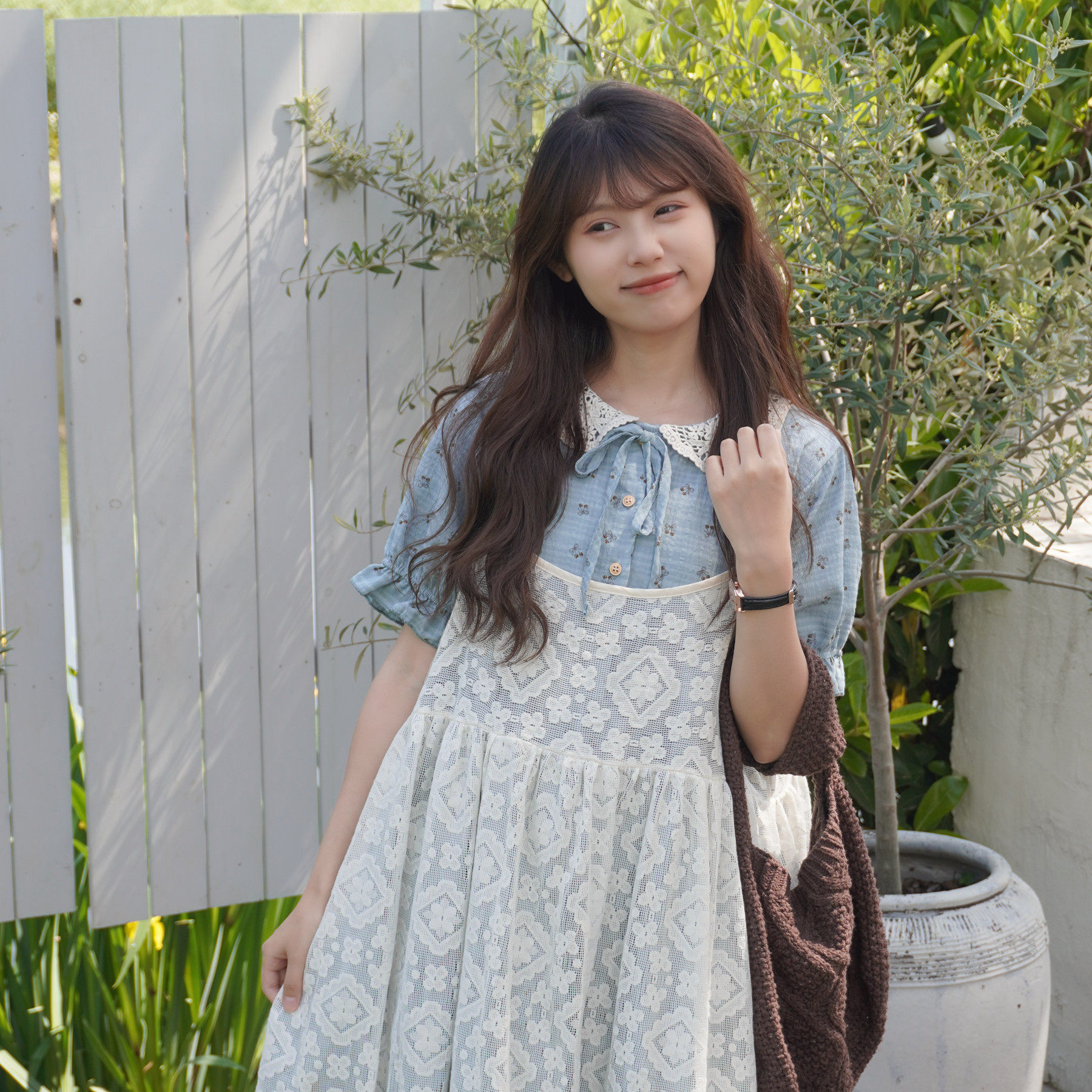 夏季少女蕾丝娃娃领短袖连衣裙森系蓝色碎花蛋糕裙蕾丝吊带裙套装