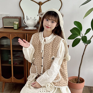 森系田园风碎花复古蕾丝花边拼接棉布背心冬季夹棉显瘦马甲外套