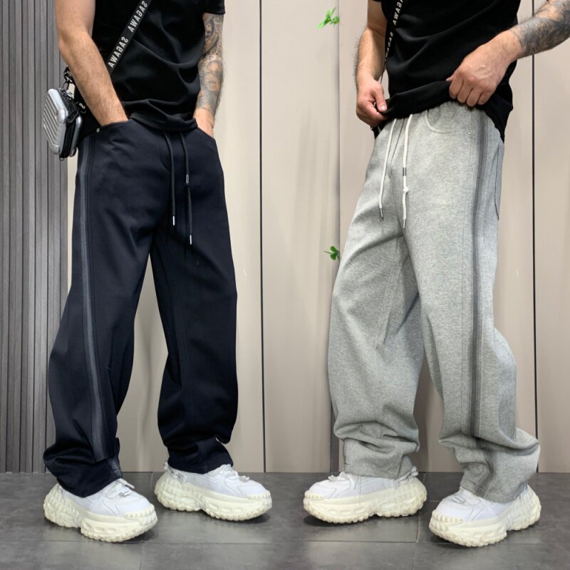 简约运动风2026春夏季直筒休闲裤男宽松抽绳卫裤百搭长裤运动穿搭