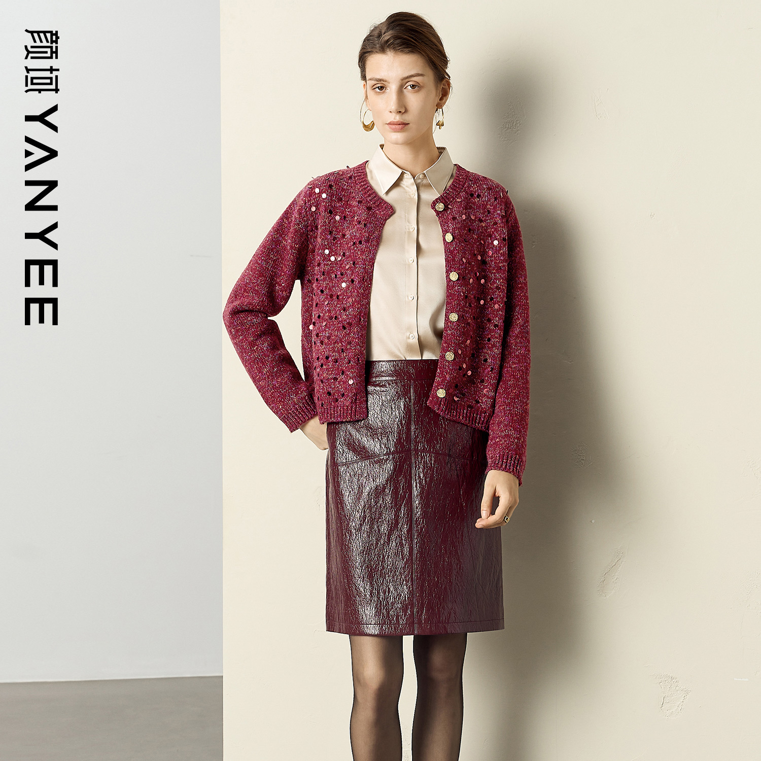 颜域针织毛衣pu短裙气质两件套