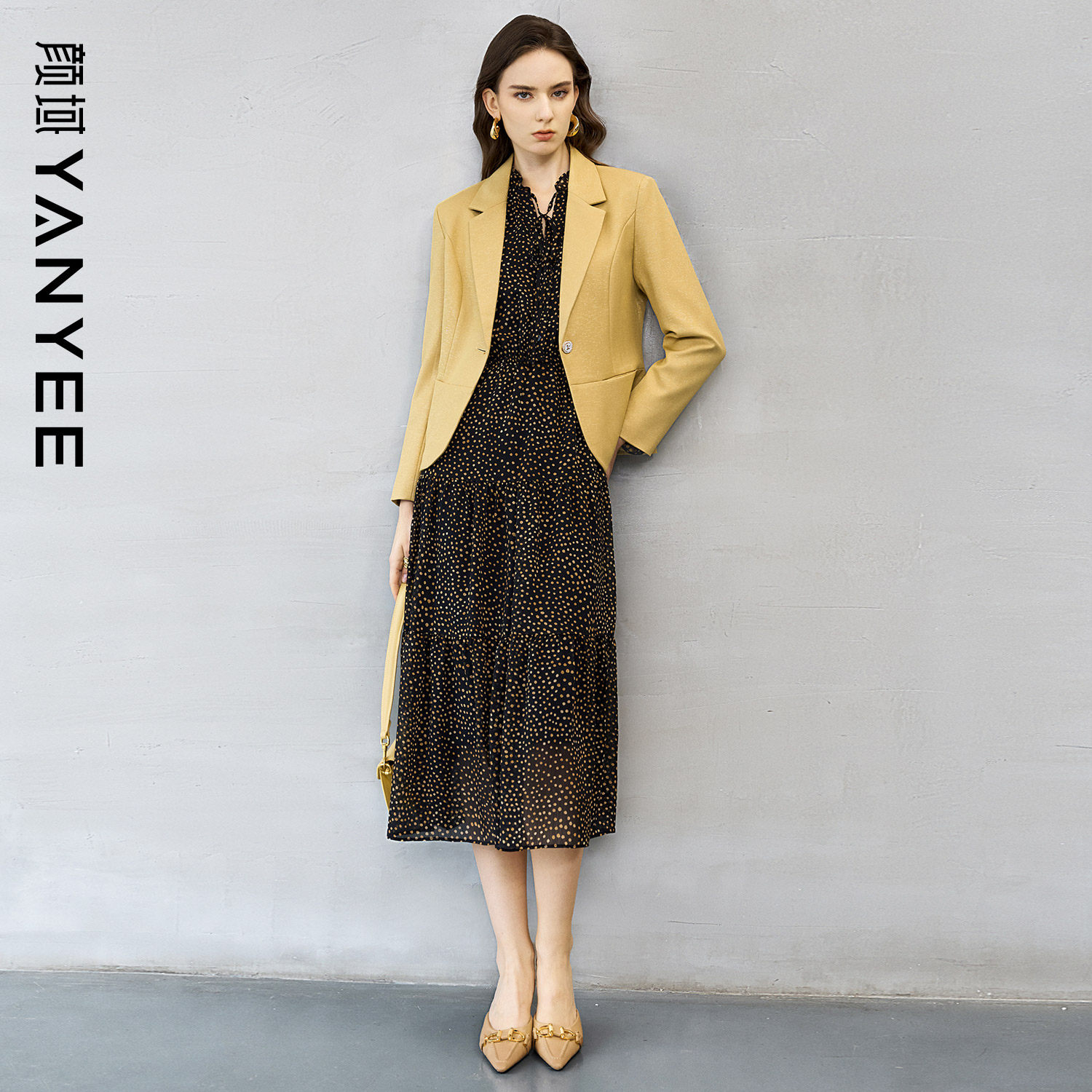 颜域黄色西装外套波点连衣裙套装女装2026春装新款撞色穿搭两件套