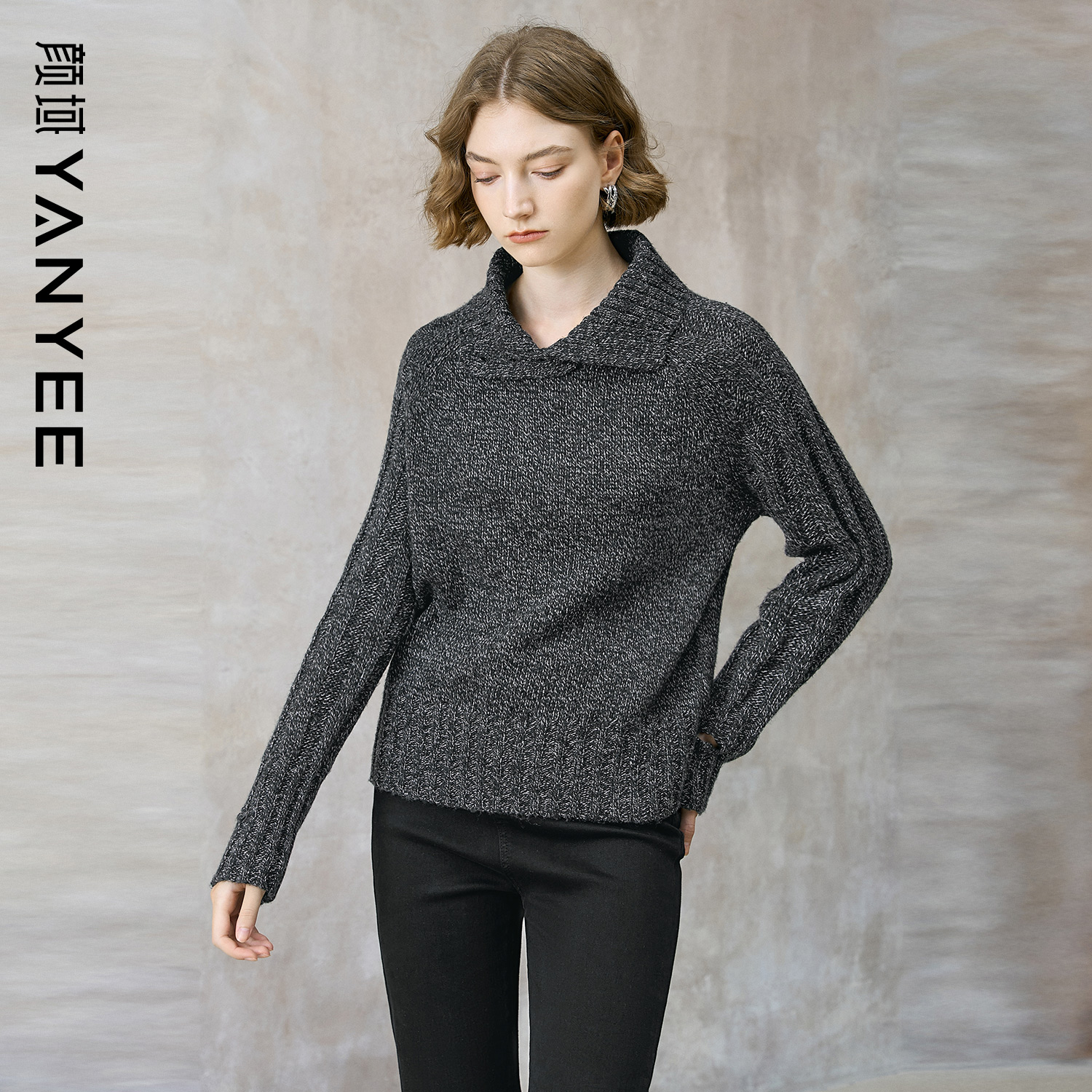 颜域翻领短款羊毛上衣女