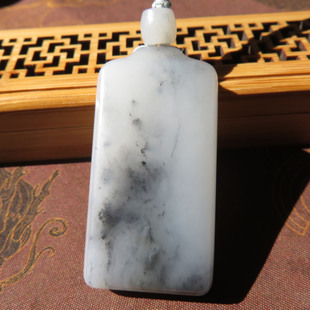 美滋滋方言精品和田玉收藏新疆细腻水墨青花籽料无事牌吊坠挂件w2