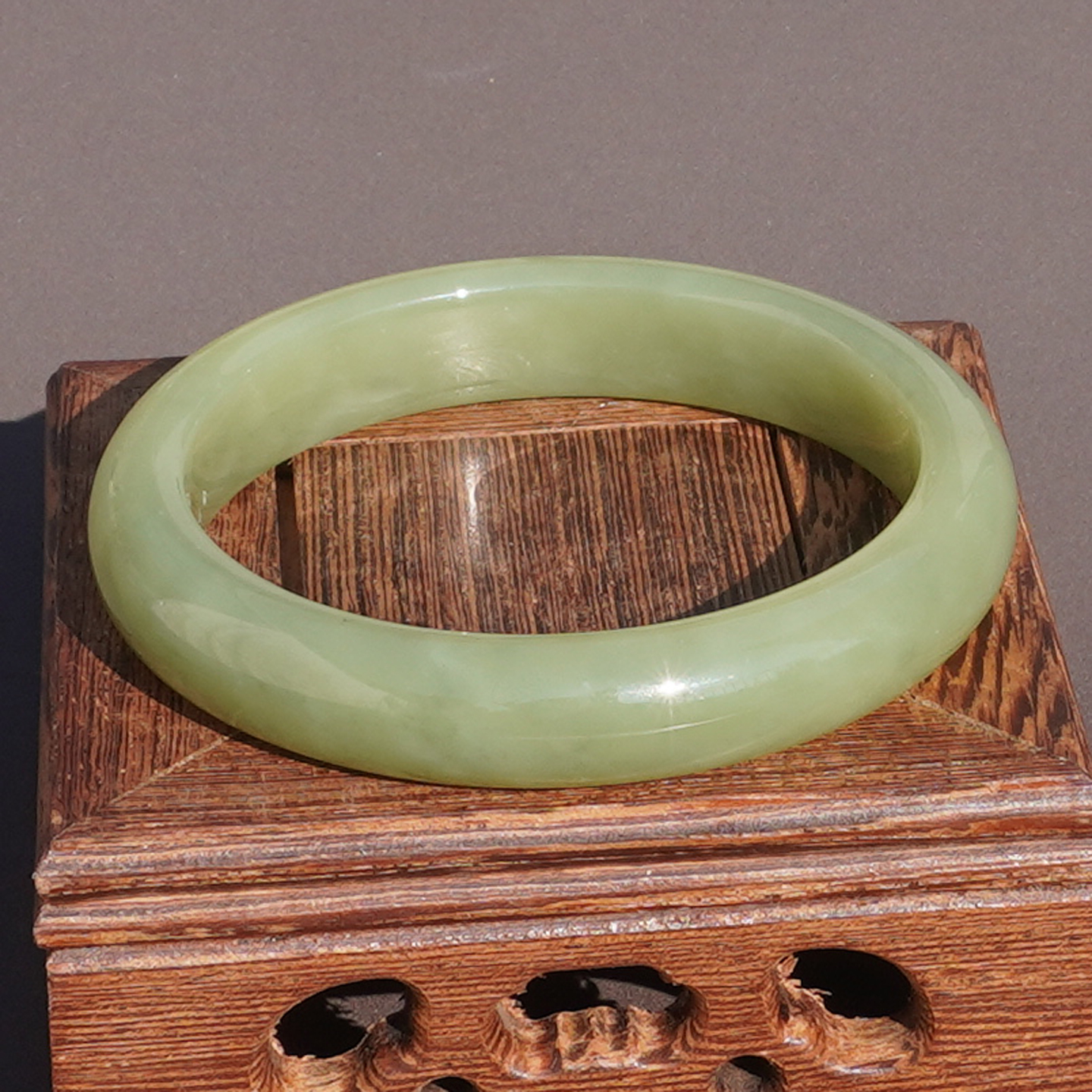 新疆且末老料细润腻青黄口料手镯