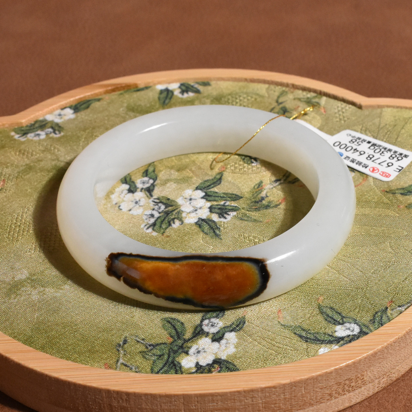 玉禧珠宝天然和田玉老俄料油润高脂黑糖沁皮羊脂白玉58mm手镯A1