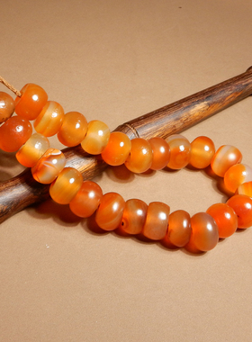 方言和田玉橘黄色老包浆算盘手串