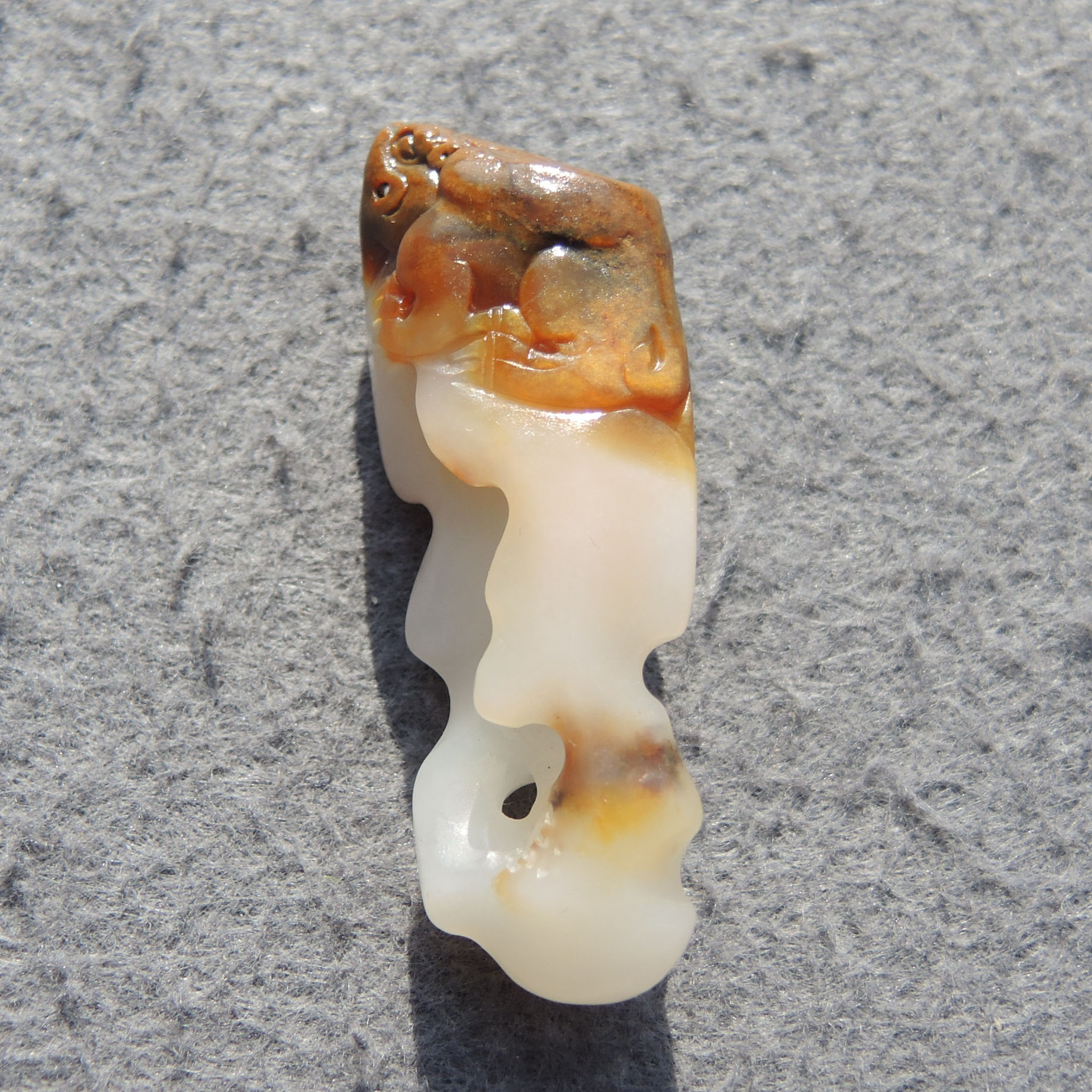 特色方言和田玉精品土红沁皮羊脂白玉籽料油润细腻龙龟吊坠挂件S6