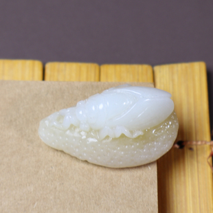 玉禧珠宝特惠天然和田玉新疆且末咖啡糖白玉一鸣惊人吊坠挂件A9