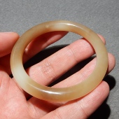 方言和田玉正品 新疆且末料糖白玉细腻油润内径54mm女士手镯子w4