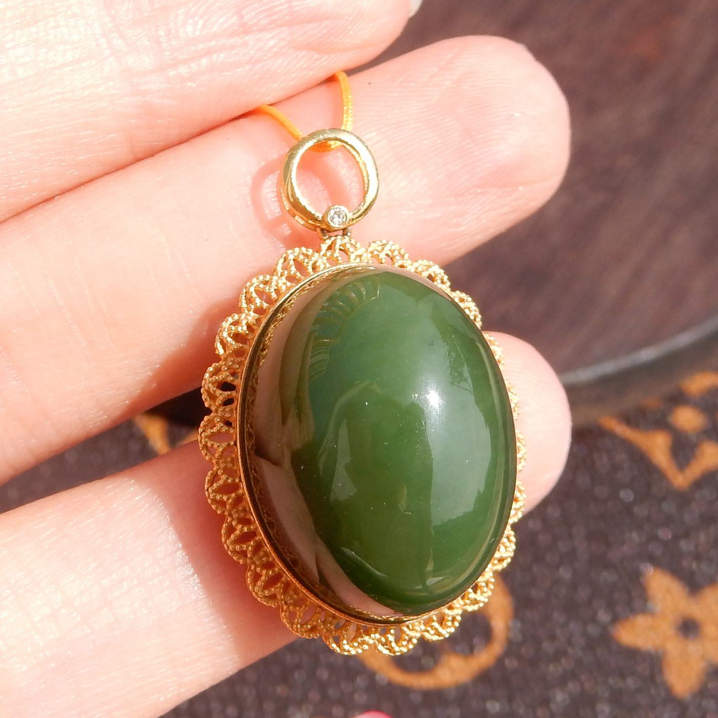 方言精品和田玉珍藏特色俄罗斯油润菠菜绿碧玉镶金蛋面吊坠挂件A2,珠宝/钻石/翡翠,颈饰,淘宝优惠券,粉丝福利购,淘宝优惠卷