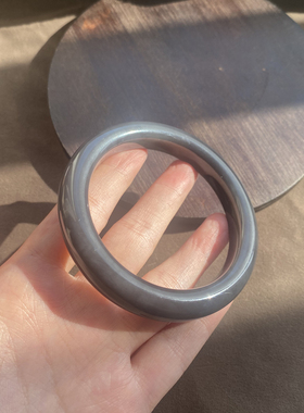 青海老料温润烟紫色59mm气质手镯