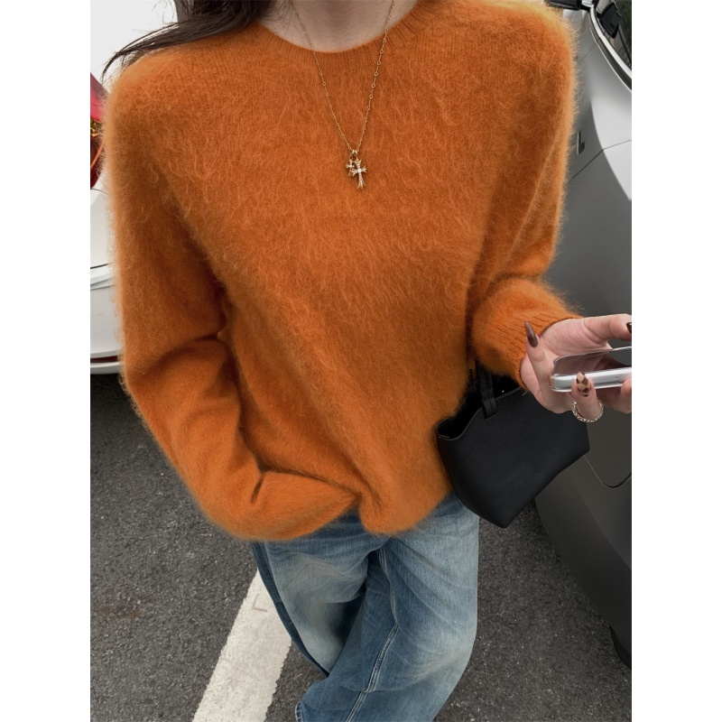 小个子橘色圆领套头毛衣女秋冬新款浣熊绒软糯保暖针织衫羊毛上衣
