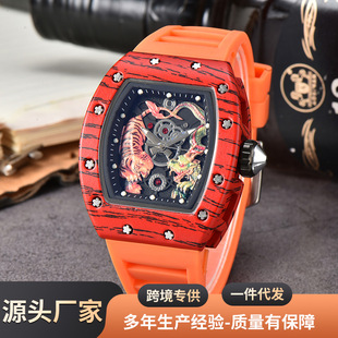 新款里查德木纹表盘龙虎争霸图腾欧式三针石英手表男士现货