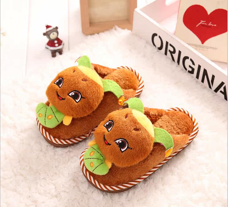 Pantoufles enfants en autre pour hiver - Ref 1016498 Image 3