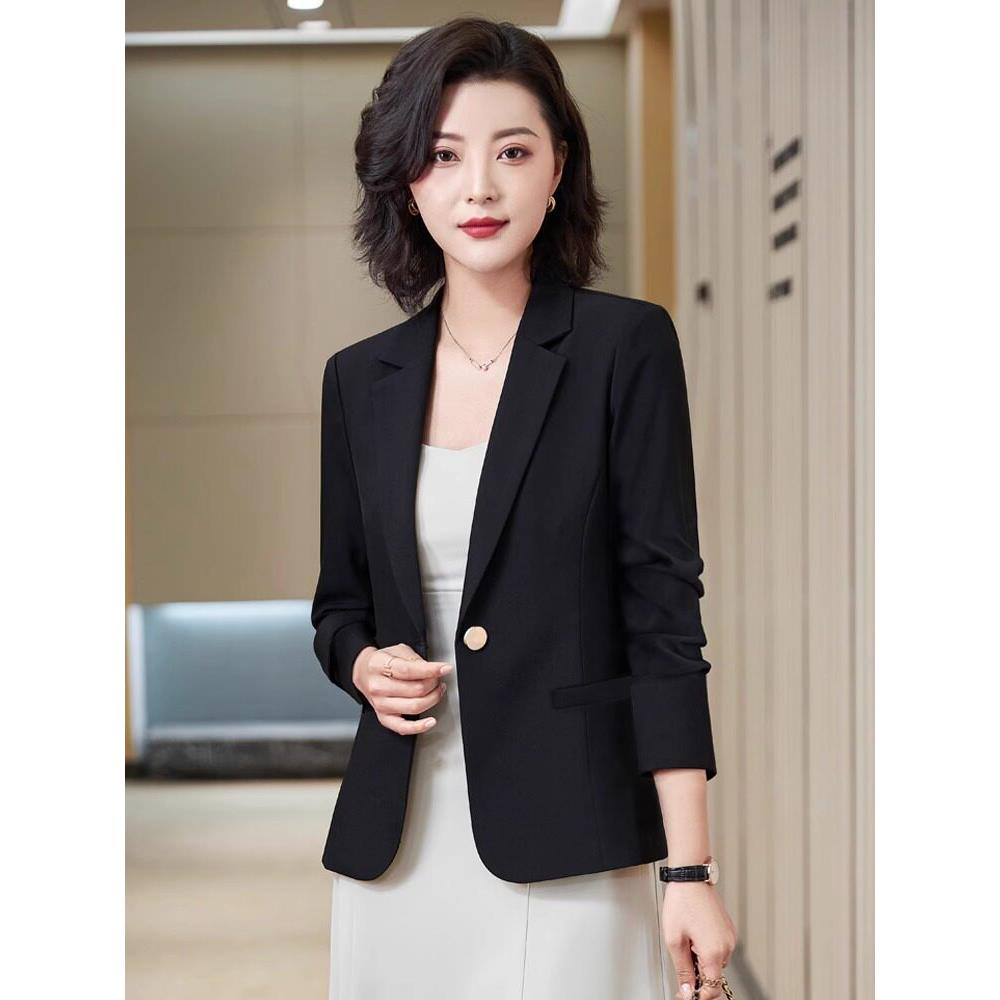 黑色小西装外套女春秋2026新款高级感小个子休闲气质短款女士西服