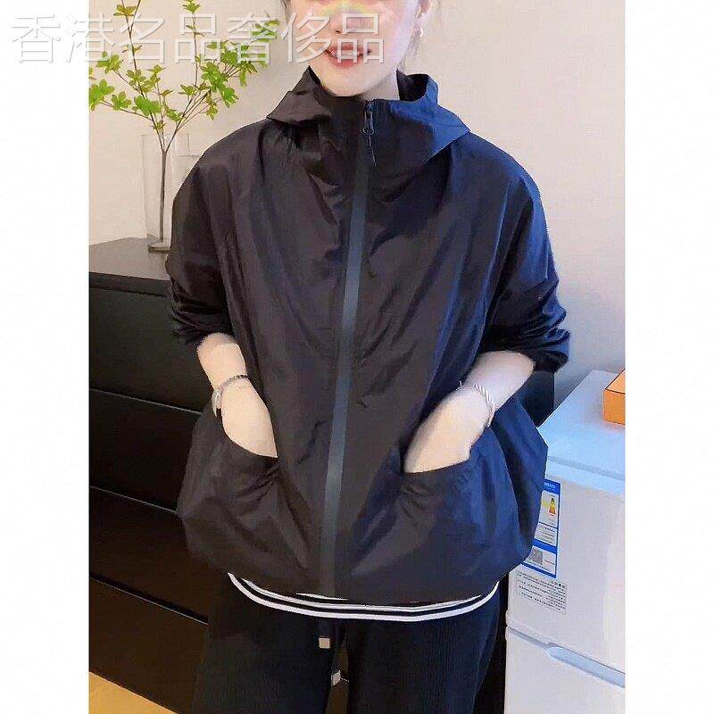 拉链连帽外套女春秋欧货防晒冲锋衣黑色棒球服防风夹克运动登山服