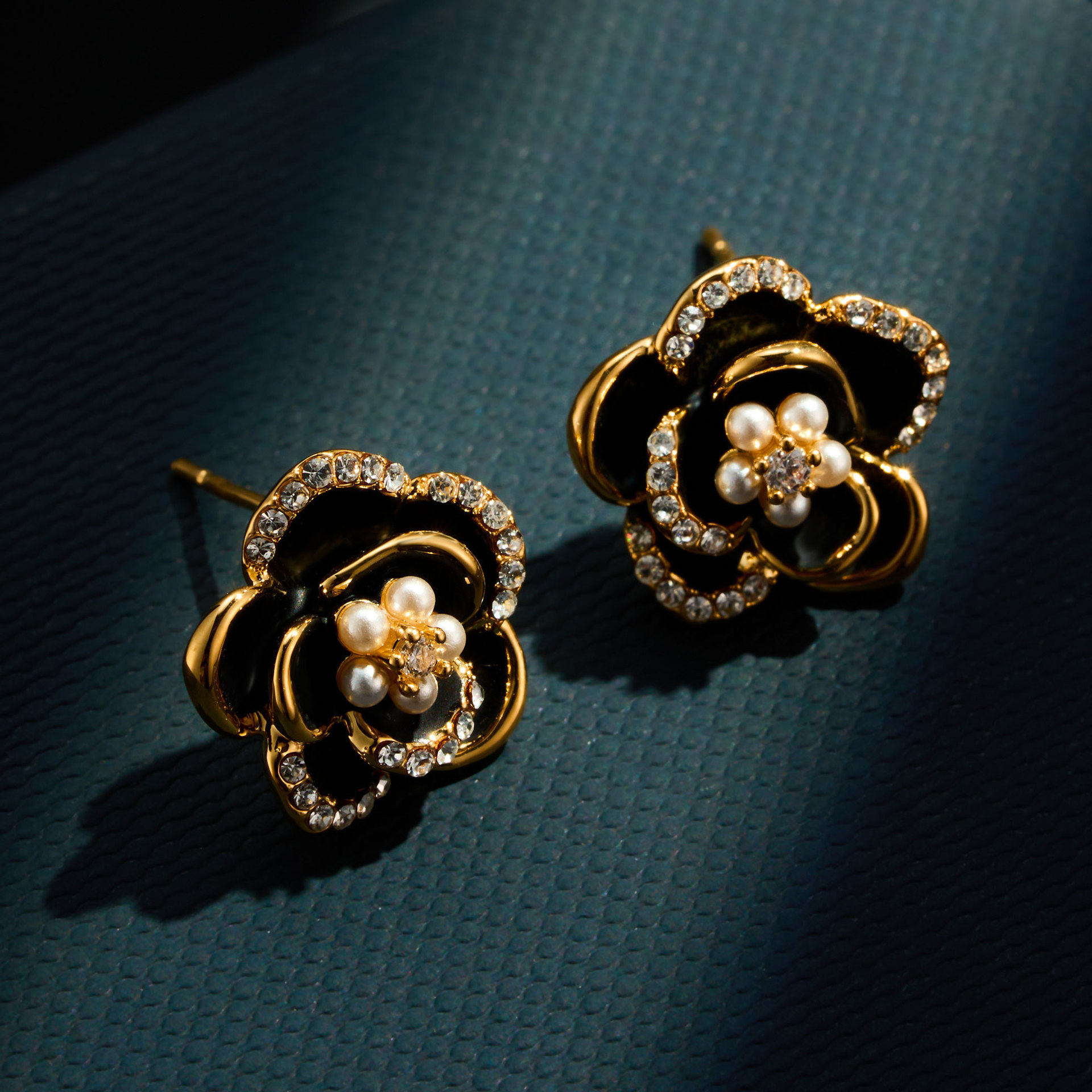 法式复古漂亮耳钉铜合金真金电镀微镶锆石S925银针珐琅滴油耳饰