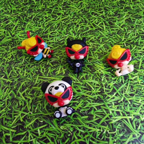 正版散货 黑超奶嘴扭蛋 HYSTERIC MINI万代联名 拉链扣 伞挂