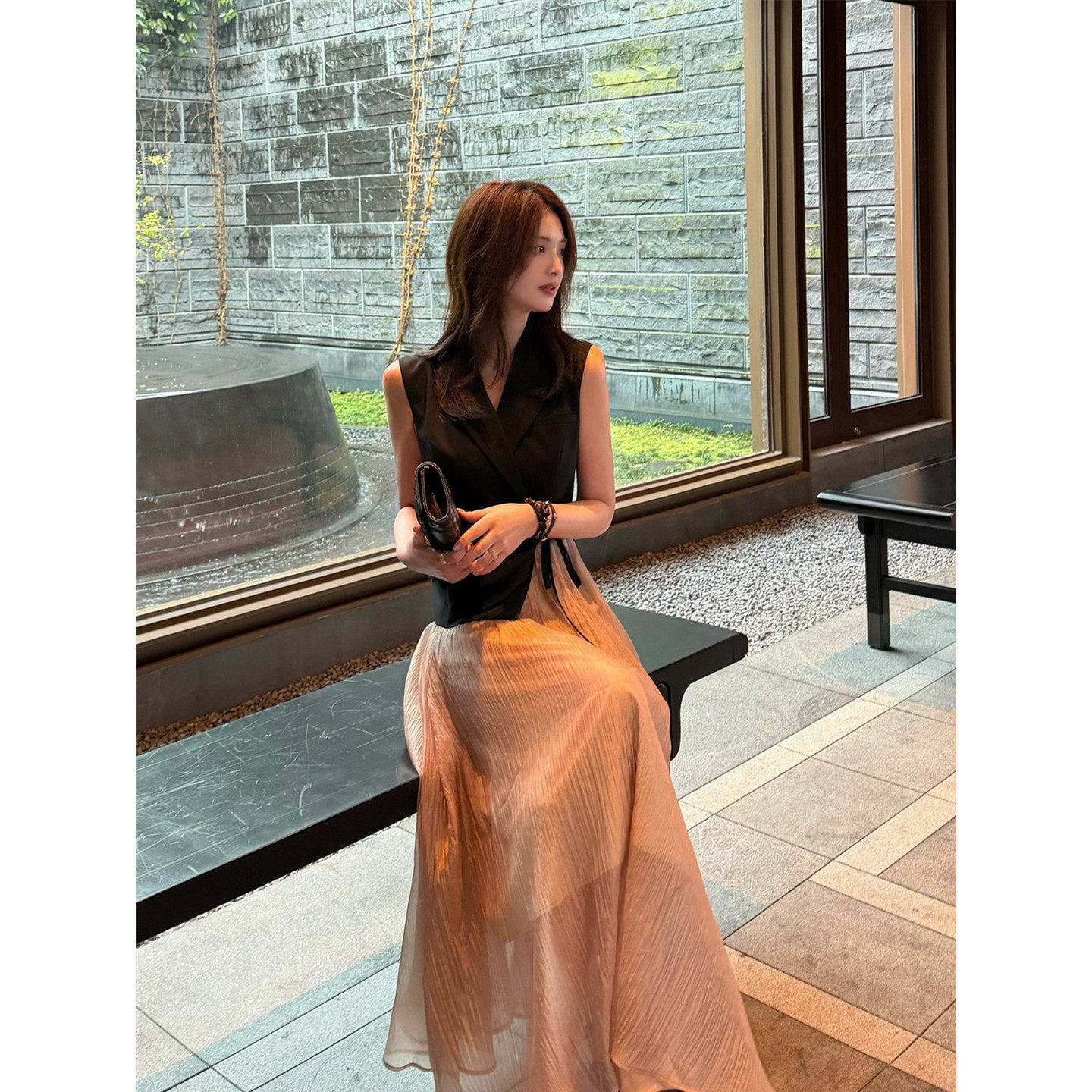 韩系时尚套装裙女夏季高级感西装领系带马甲上衣醋酸半身裙两件套
