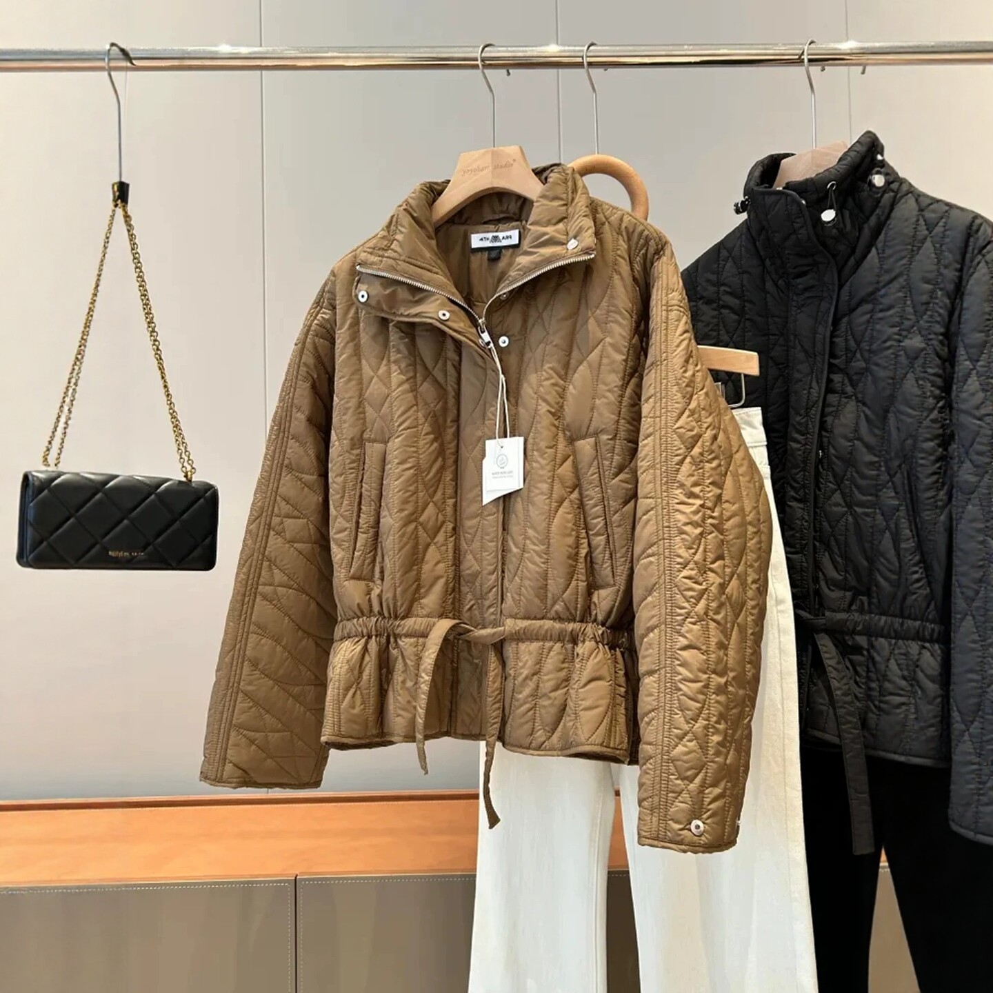 轻暖菱格绗缝拉链开衫棉服外套女