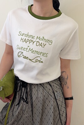 Sunshine Morning 撞色圆领刺绣T恤 2026春复古撞色 棉感透气短袖