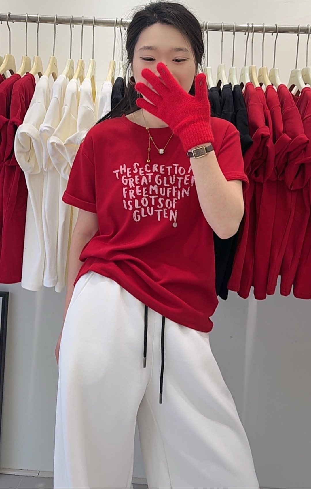 YOYO-2026春装新款红色字母印花圆领短袖T恤女宽松显瘦百搭上衣,女装/女士精品,T恤,淘宝优惠券,粉丝福利购,淘宝优惠卷