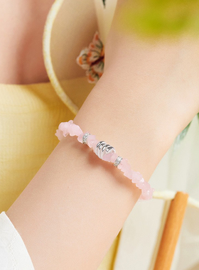 s925纯银卷卷蛇粉水晶碎石手链女新中式清新高级感本命年蛇年饰品