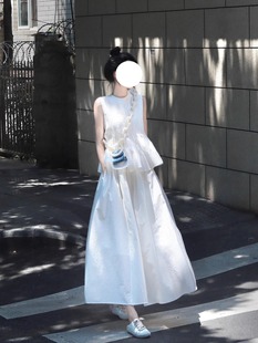 荷叶边上衣白色连衣裙两件套 miu系套装 女夏季 法式 盐系轻熟风无袖
