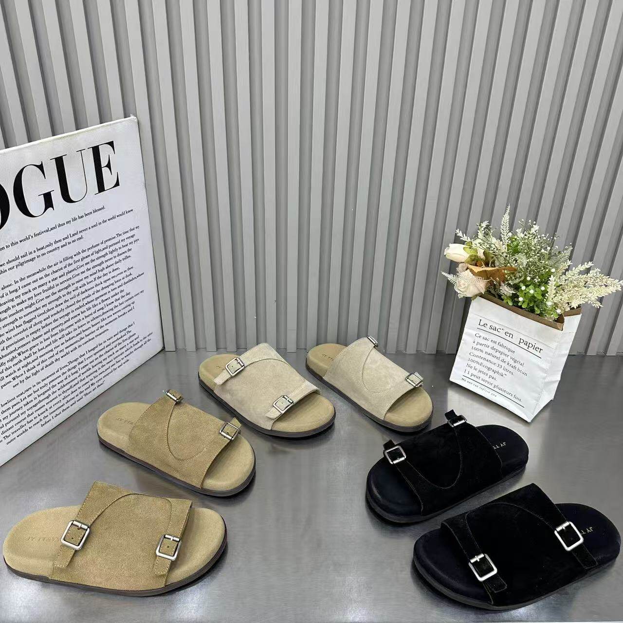 2026夏季新款磨砂休闲复古勃肯拖鞋女舒适百搭双扣带外穿一字凉拖