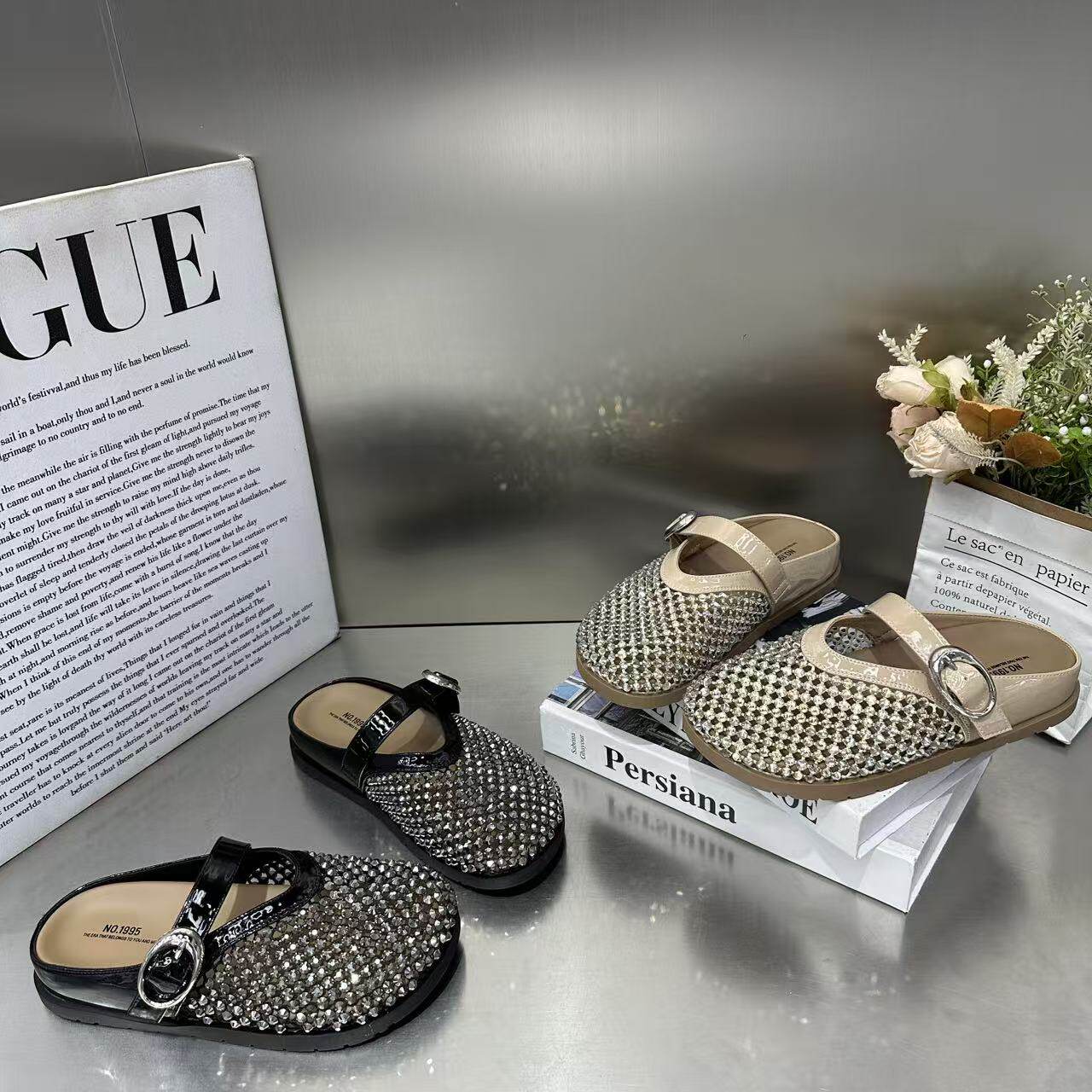 欧货设计感水钻网纱包头半拖鞋女2026新款一脚蹬时尚爆款增高拖鞋