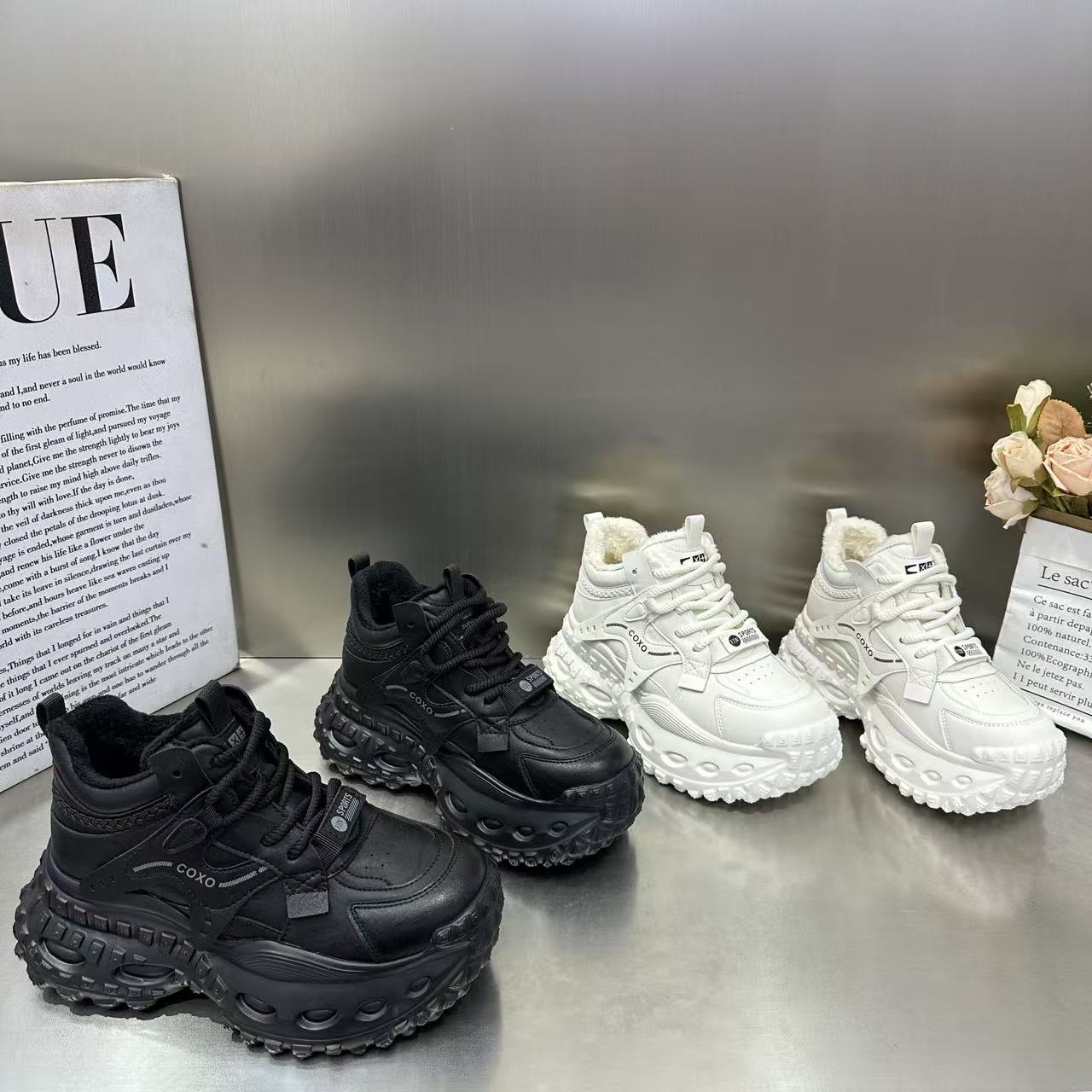 2025冬季新款榴莲底老爹鞋女复古厚底增高休闲小个子增高运动棉鞋