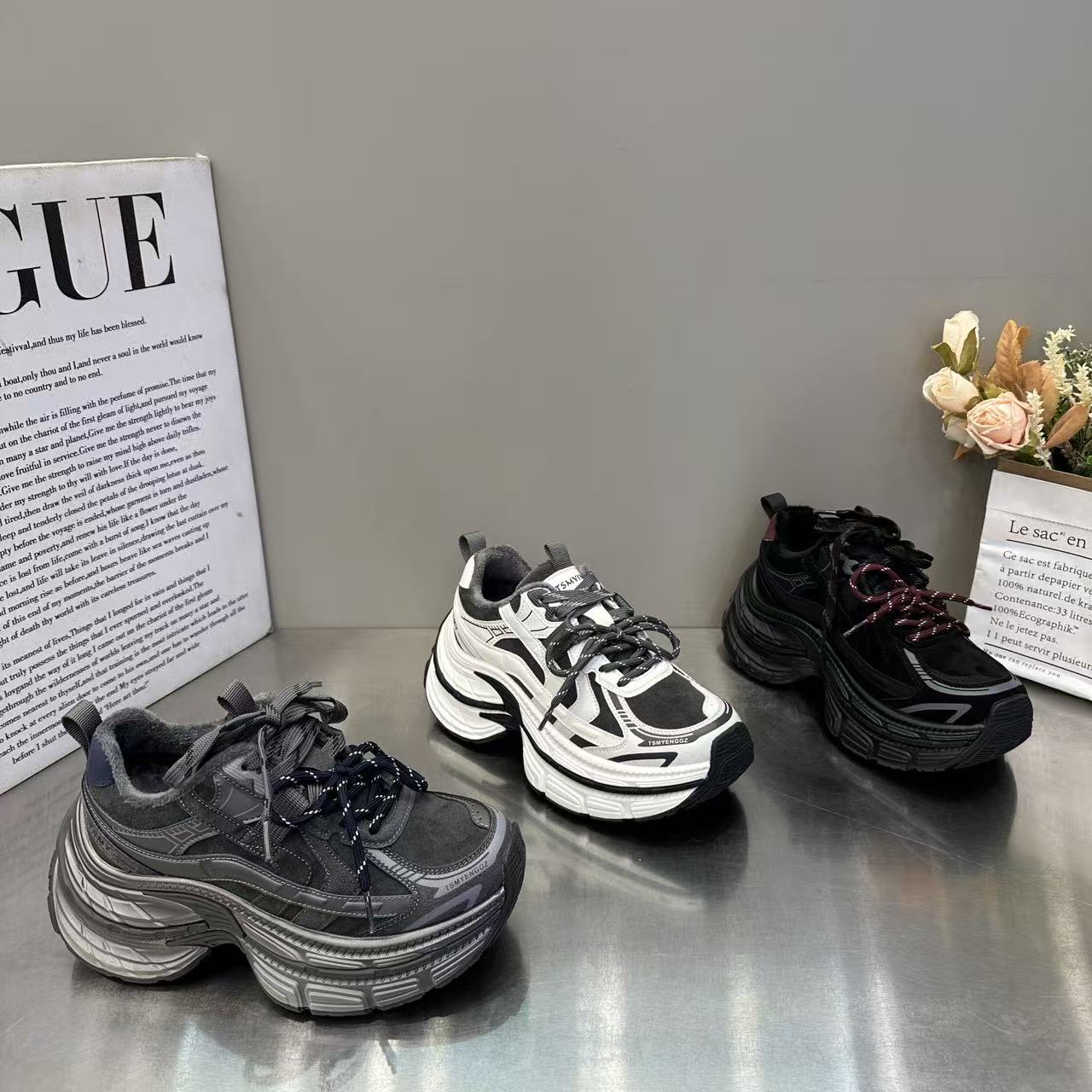 2025冬季新款小个子加绒厚底老爹鞋女ins复古增高松糕底运动棉鞋