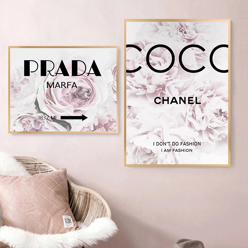 极简奢侈品牌装饰画化妆间桌面摆件美容会所挂画高端大气装饰背景