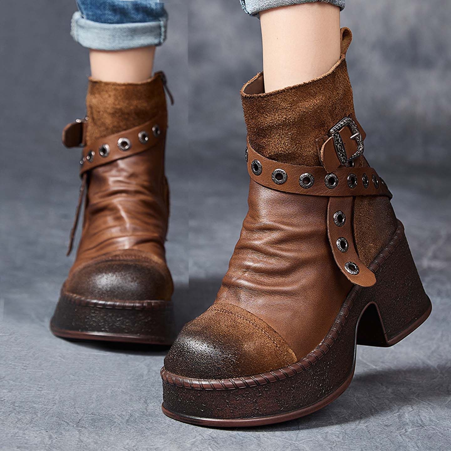 复古真皮马丁靴女2025秋冬新款粗跟厚底短筒棉靴英伦风铆钉机车靴