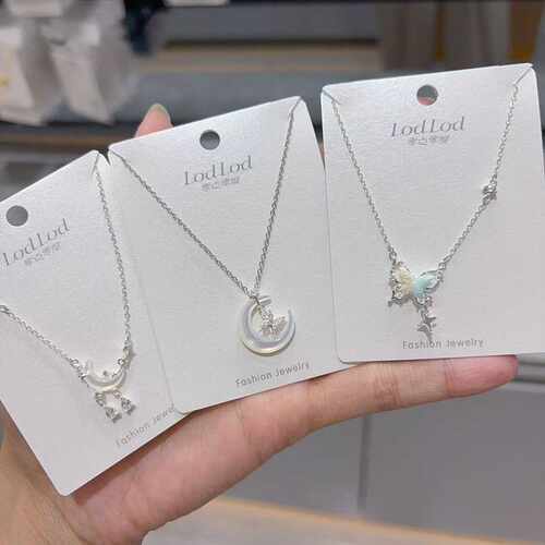 零点零度精致蝴蝶月亮项链女高级感轻奢小众设计ins风锁骨链