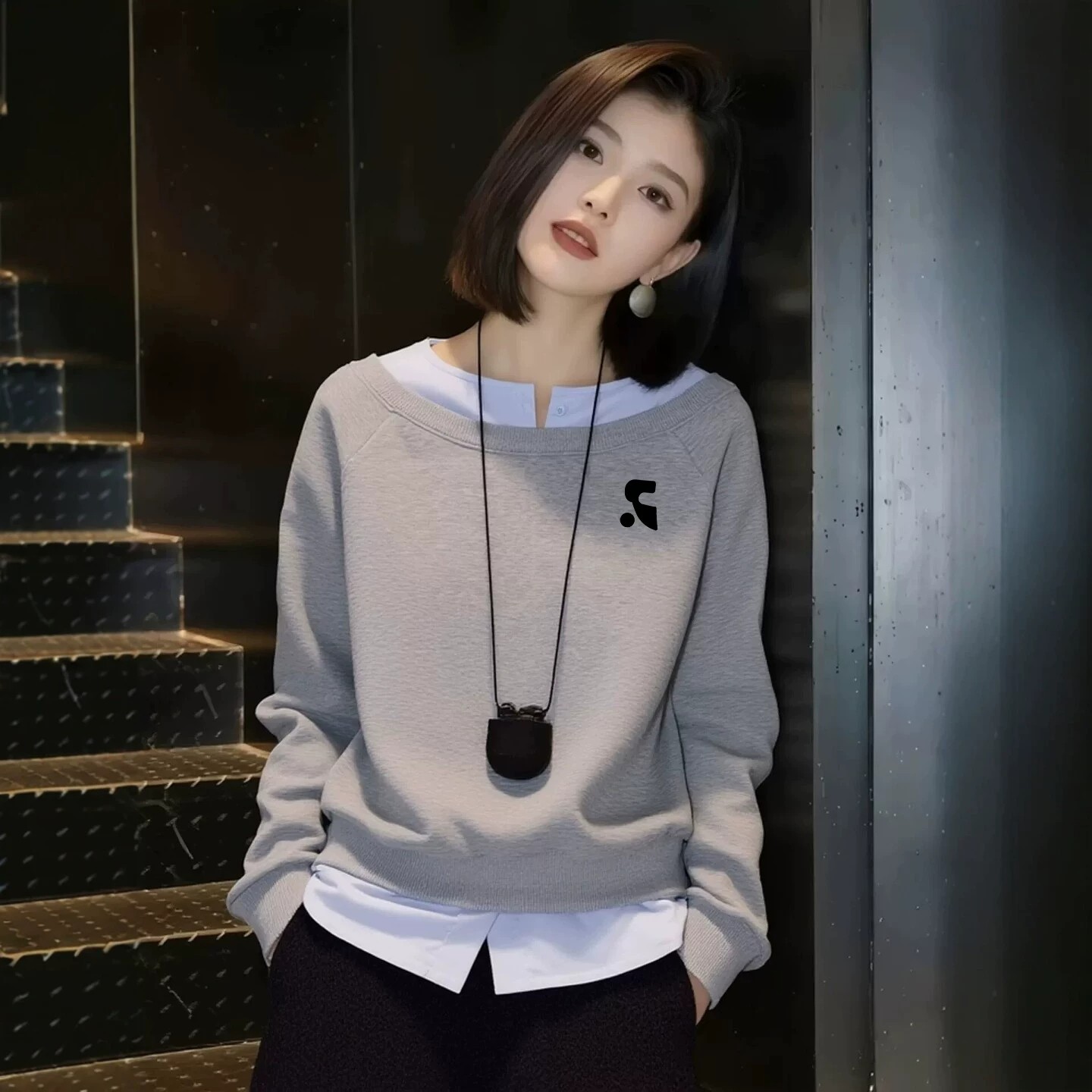 秋季高级感撞色假两件卫衣女宽松