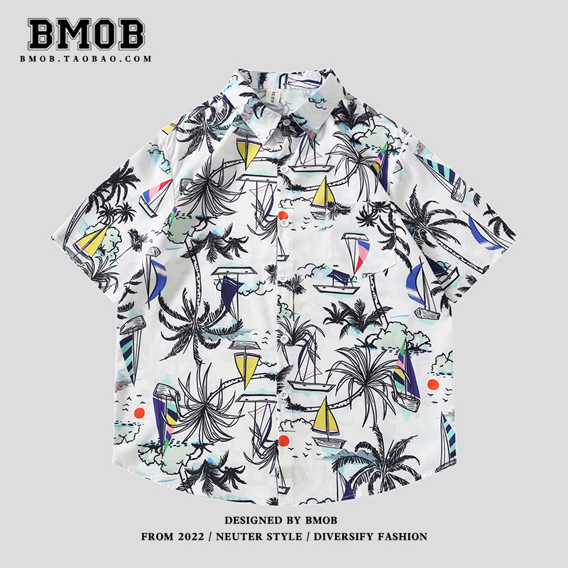 BMOB夏威夷风海岛旅行复古椰树满印花短袖夏季沙滩透气大码花衬衫