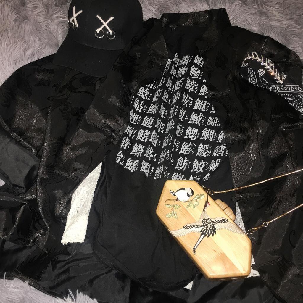 高品质龙纹宽大中式盘扣绸缎外套