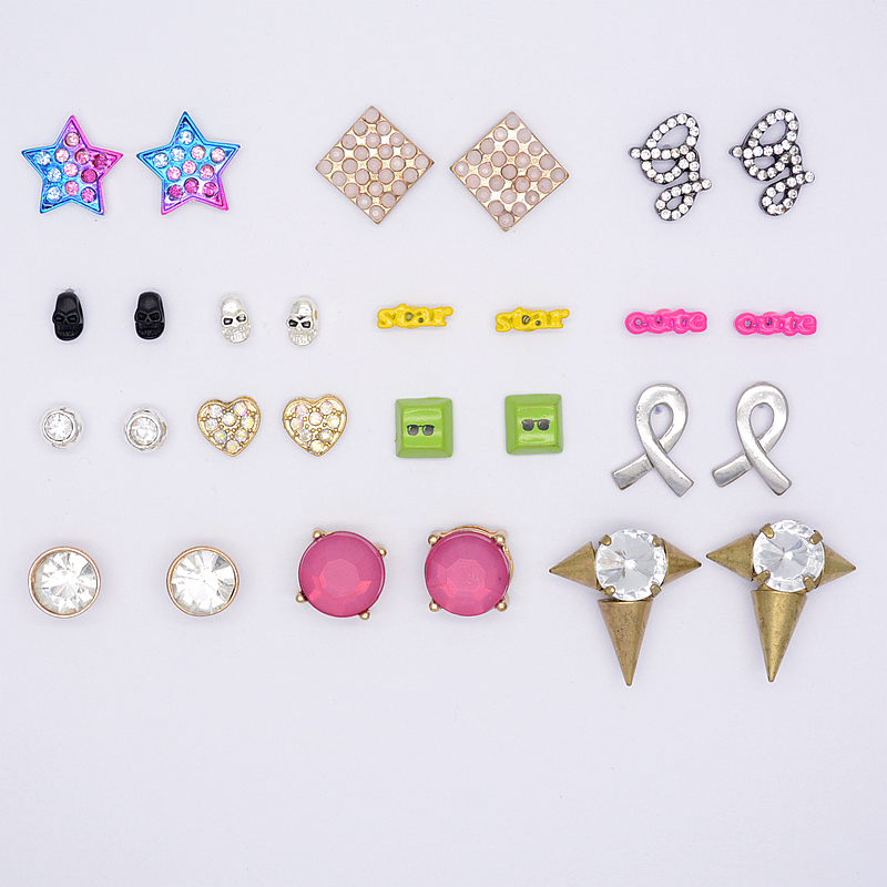 朋克风非主流少女款字母滴釉耳钉