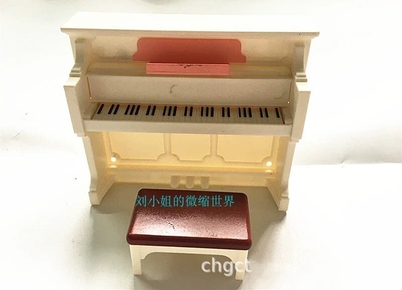 娃娃屋摆设配件 微缩食玩 小孩过家家玩具 仿真迷你钢琴模型