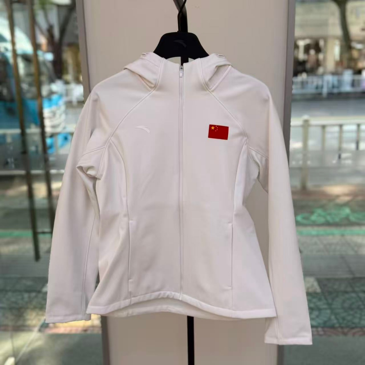 安踏冠军女子连帽针织外套