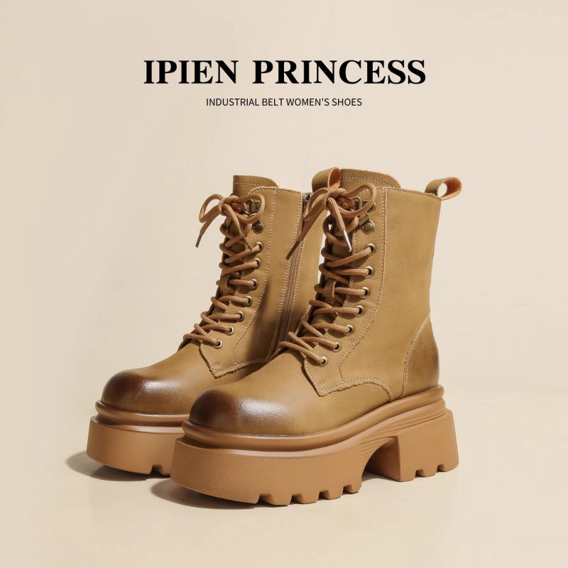 清新高筒小众高级感靴子2025网红新款设计感增高复古小香风骑士靴