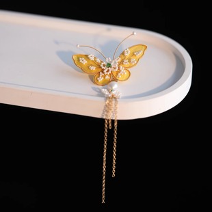 胸针精致高级非遗绒花蝴蝶流苏设计感小众胸花新中式旗袍配饰别针