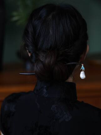 发簪新中式高级感女巴洛克珍珠簪子古风黑檀木清冷旗袍盘发发钗