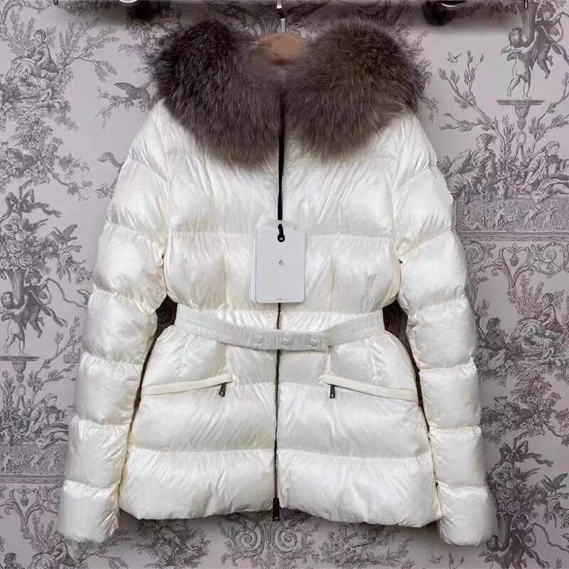 m蒙家狐狸毛领收腰羽绒服女短款2023冬装修身加厚白鹅绒保暖外套