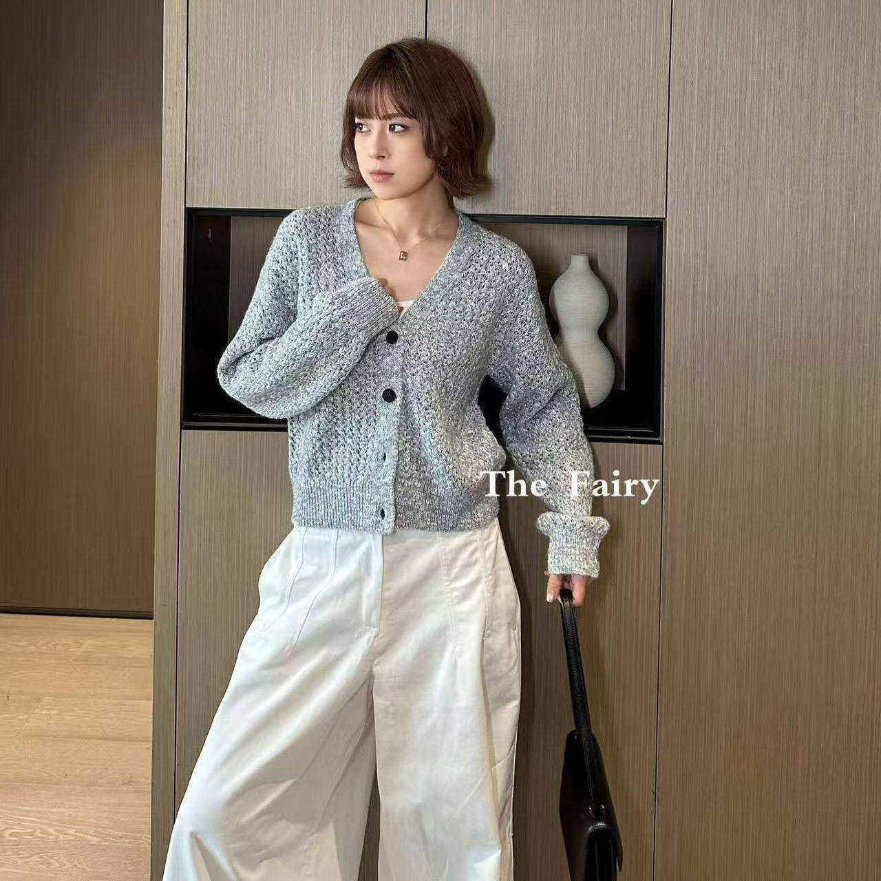 好漂亮灰色针织开衫外套女2025年冬季新款短上衣宽松休闲时尚热销