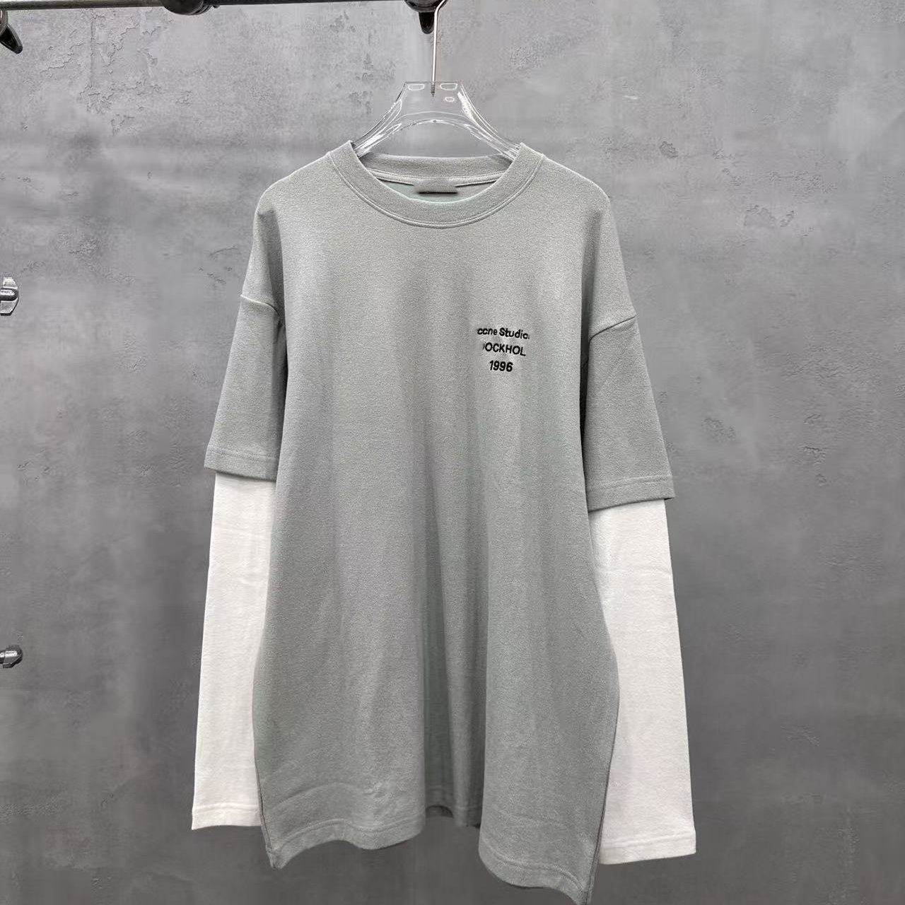 好漂亮圆领字母长袖T恤女2025年冬季新款打底衫宽松休闲时尚热销