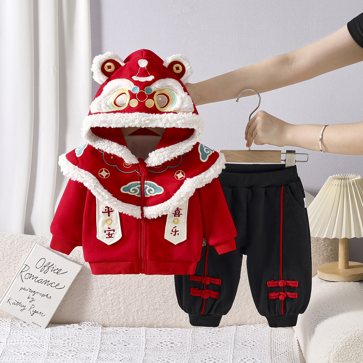 拜年服男童冬季宝宝中国风夹棉加厚外套儿童套装保暖喜庆新年衣服