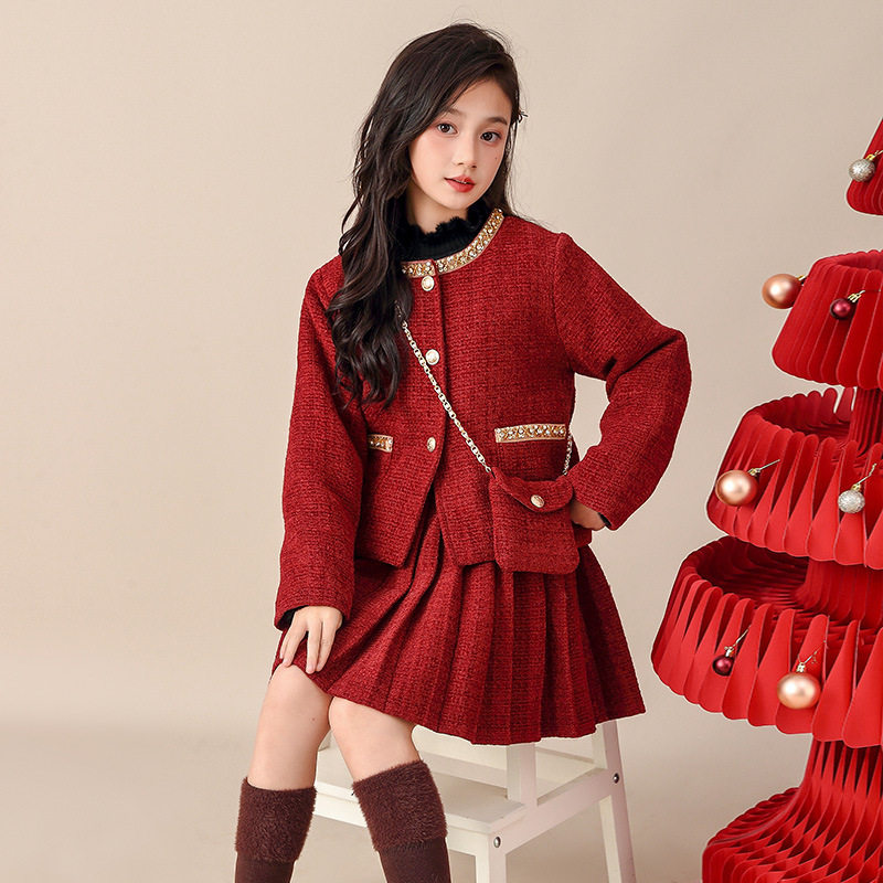 女童轻奢小众高级套装秋冬款红色大童女孩本命年小香风加厚两件套